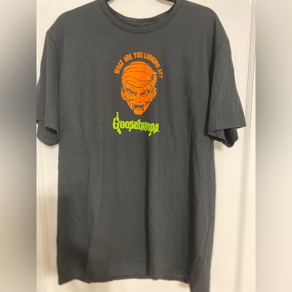 ⚡️ NWOT Goosebumps/ Slappy licensed graphic tee - Picture 2 of 4